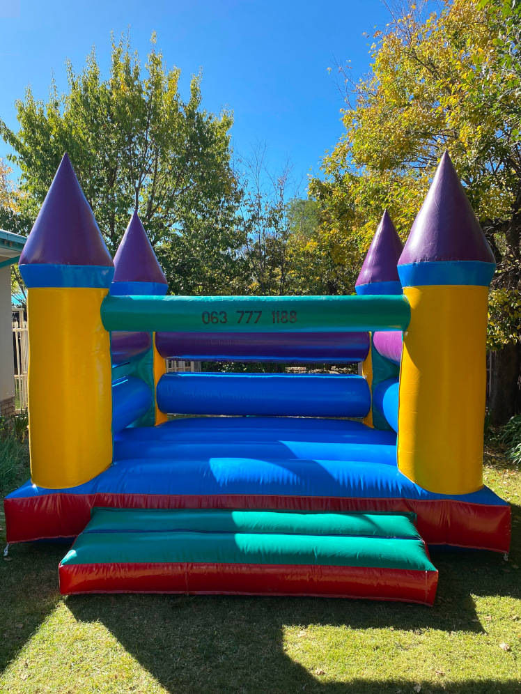 image of jumping castle inflatable for hire